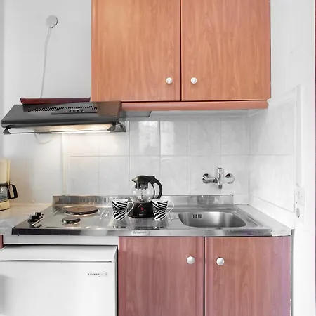 Apartment Areti Orfeas 5 *