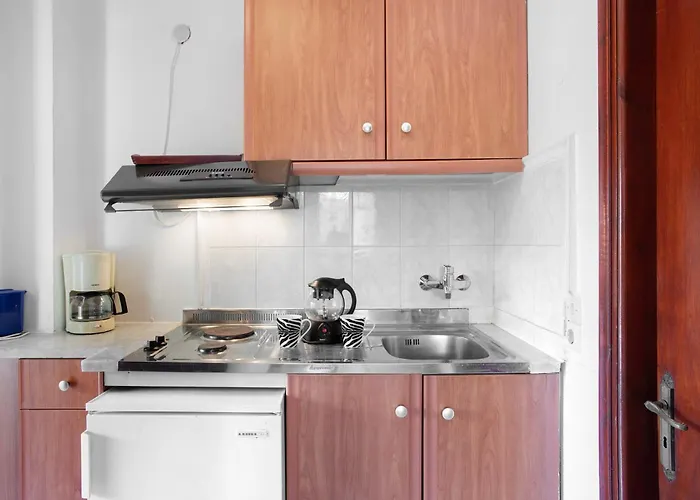 Apartment Areti Orfeas 5 *